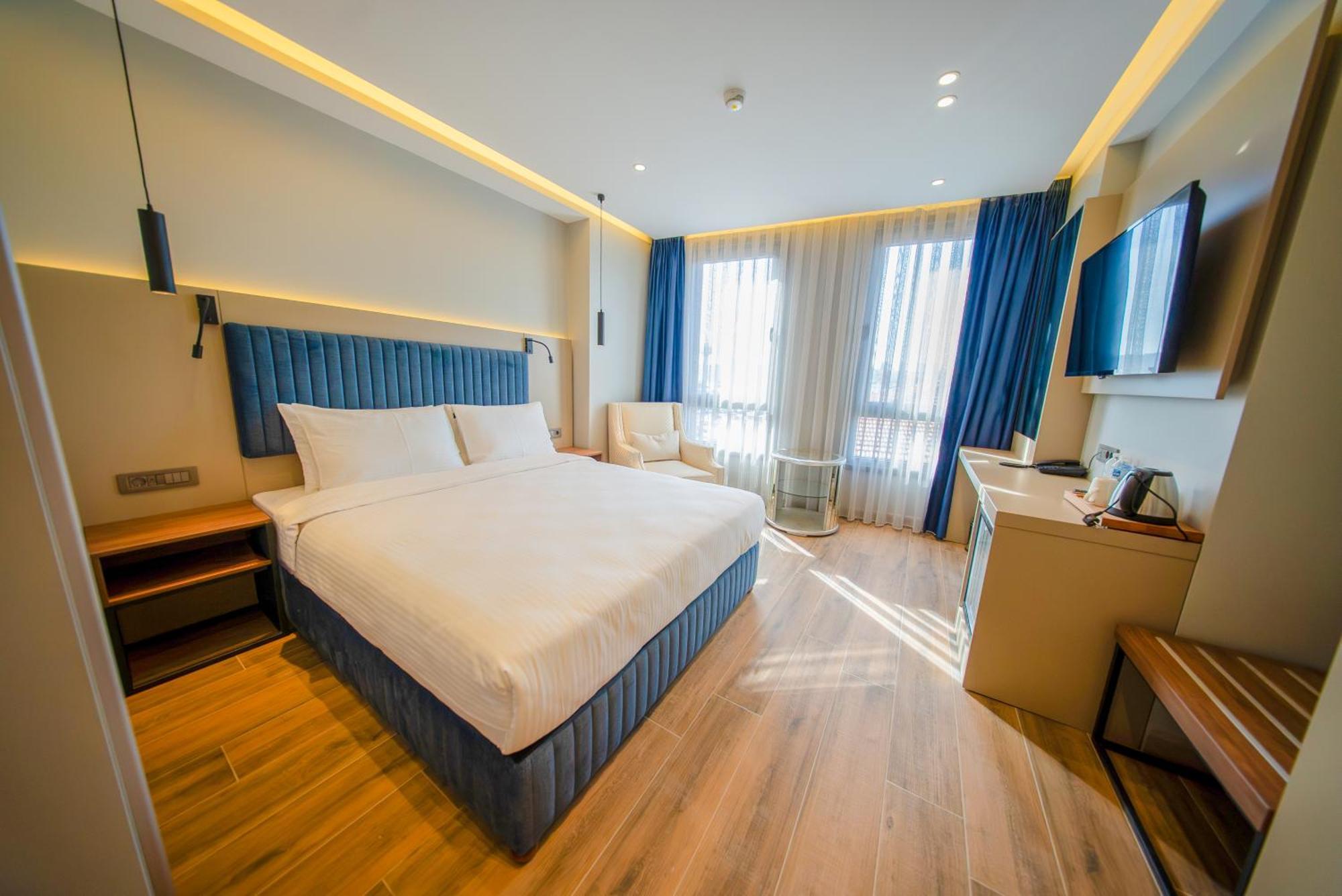 The Palm Bosphorus Hotel Estambul Exterior foto